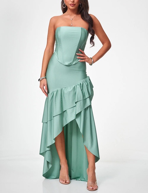 Διάλεξε ένα κορσέ ανάλογα με το φόρεμά σου 10 corset dress 4